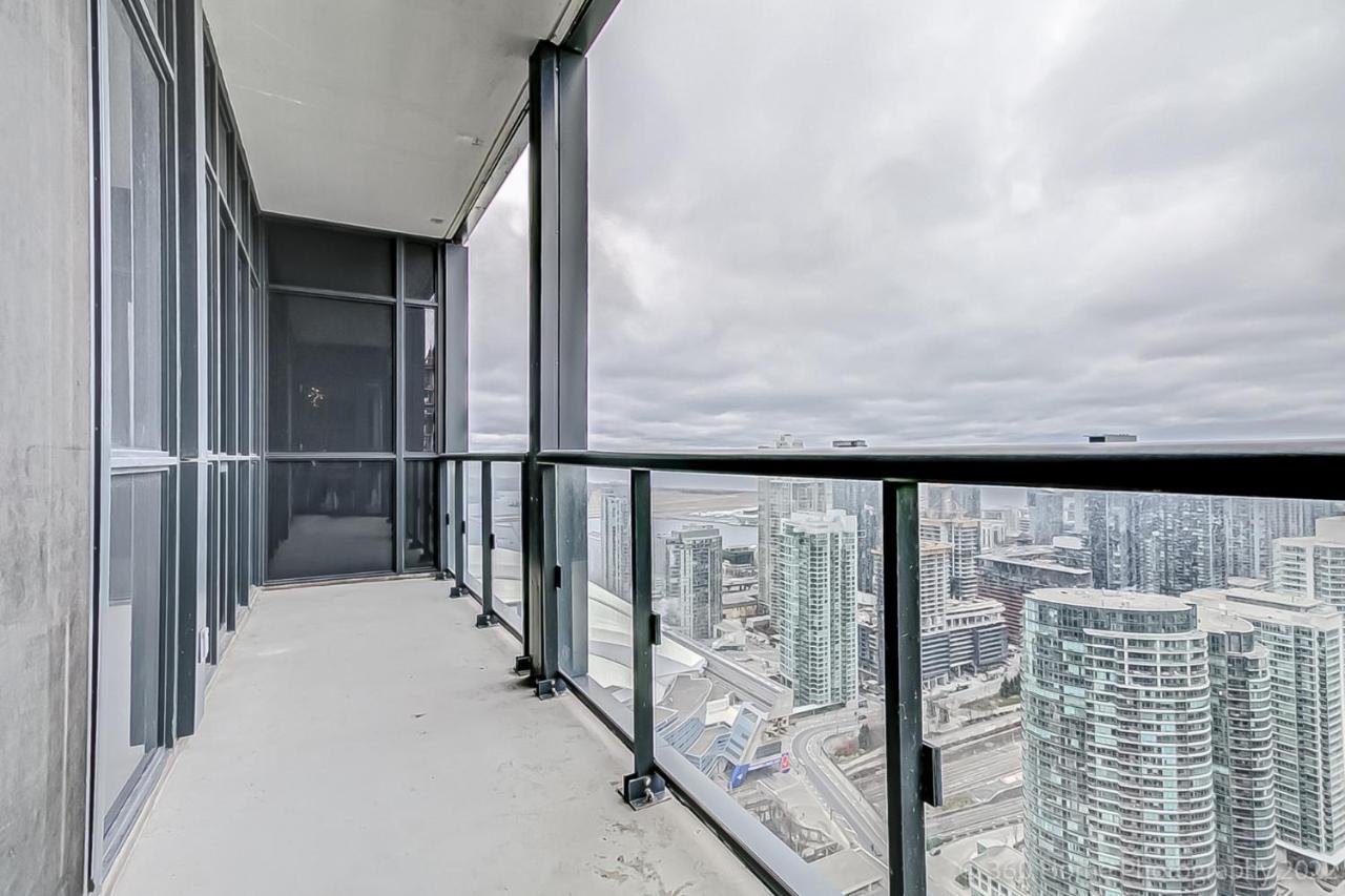 Loft - Entertainment & Financial District Daire Toronto Dış mekan fotoğraf